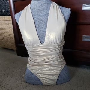 NWT!JANTZEN SZ 10 GOLD METALLIC 1 PC BATHING SUIT
